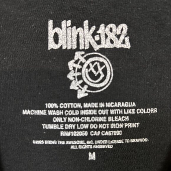 Blink 182 Marching Band Skeleton T-shirt size Medium - Picture 4 of 4